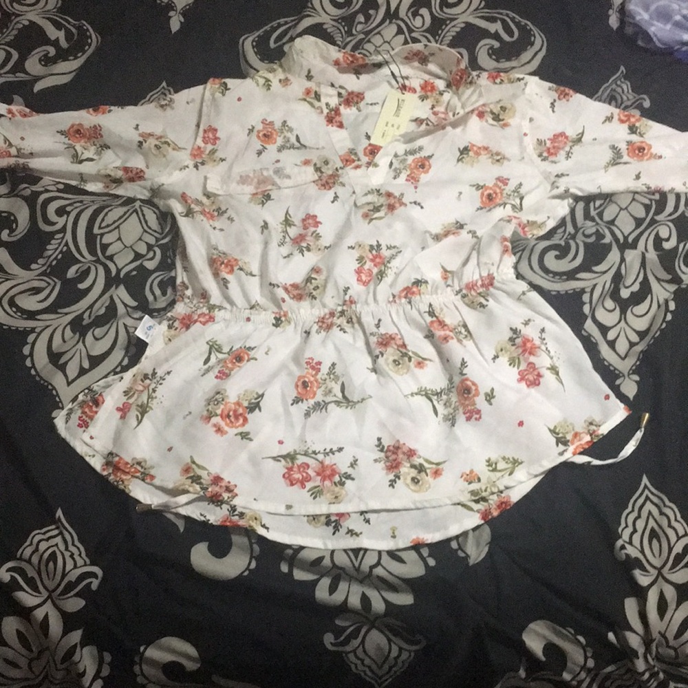 Dress shirt size:large